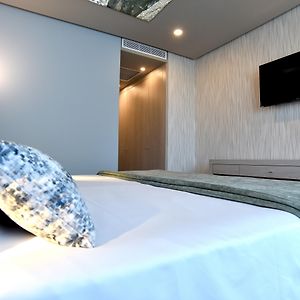 Habitación con 2 Camas Individuales